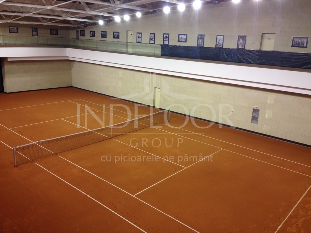 ari8k_teren tenis indoor.jpg